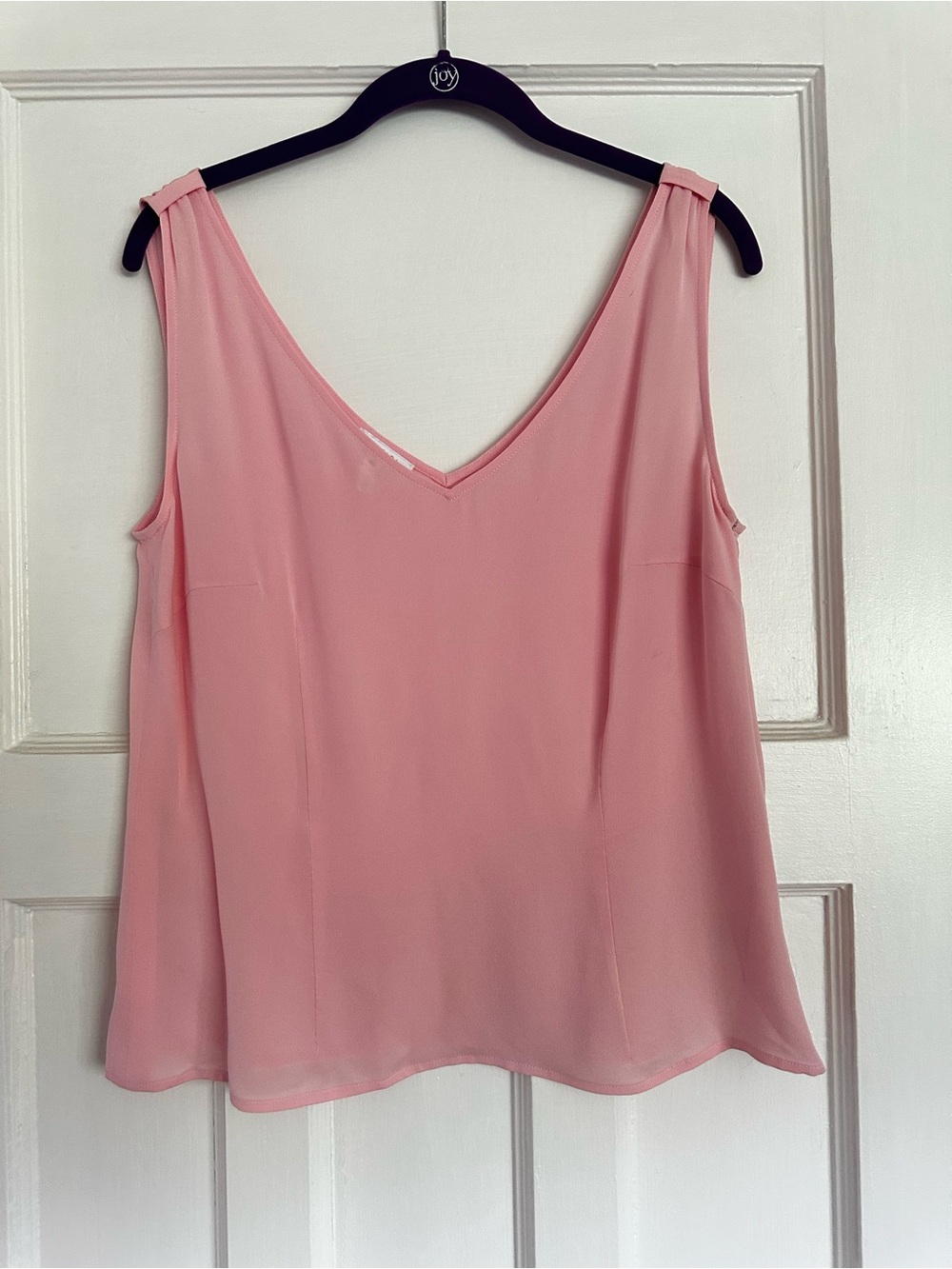 Escada 100% Silk Light Pink V-Neck Tank Top | Size 40 | EUC